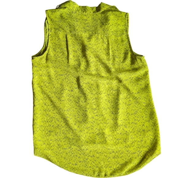 Cabi top, Size Small, yellow color - Picture 6 of 6